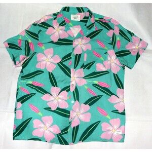 Duvin Camp Shirt Mens Medium Green Pink Floral Hawaiian Rayon Casual Button Up